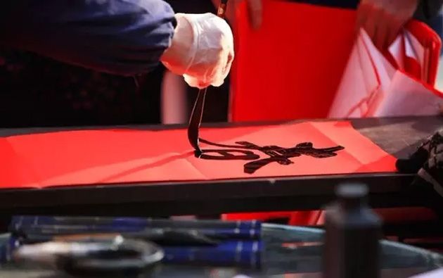 對(duì)聯(lián)廠家哪里多呢？